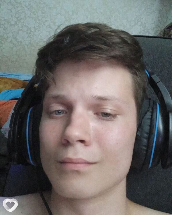 Дмитрий, 20, Хабаровске — анкета №2584481