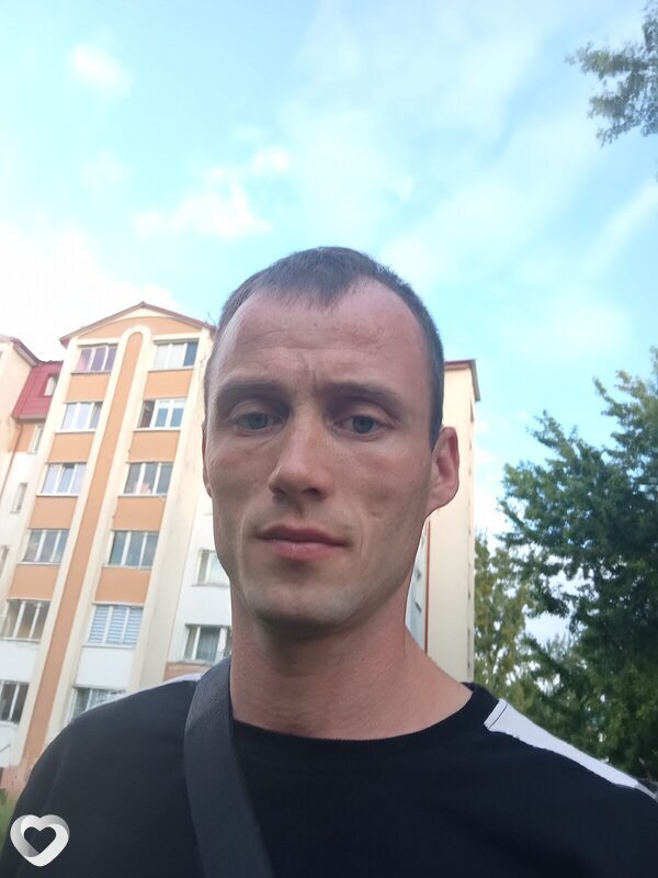 Иван, 30, Солигорске — анкета №2584346