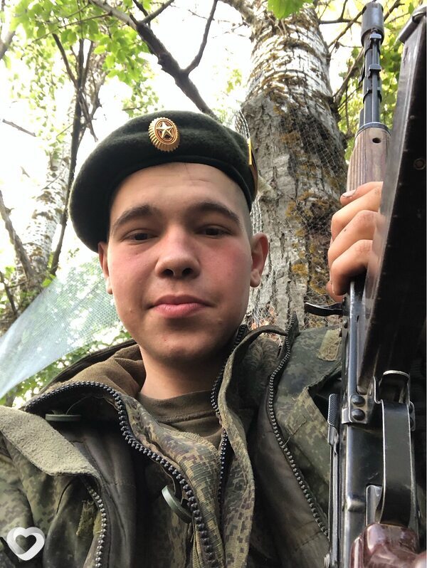 Михаил, 21, Краснодаре — анкета №2584388