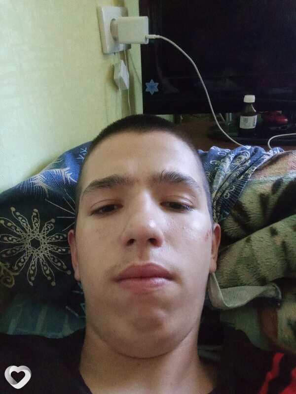 Алексей, 19, Златоусте — анкета №2584938