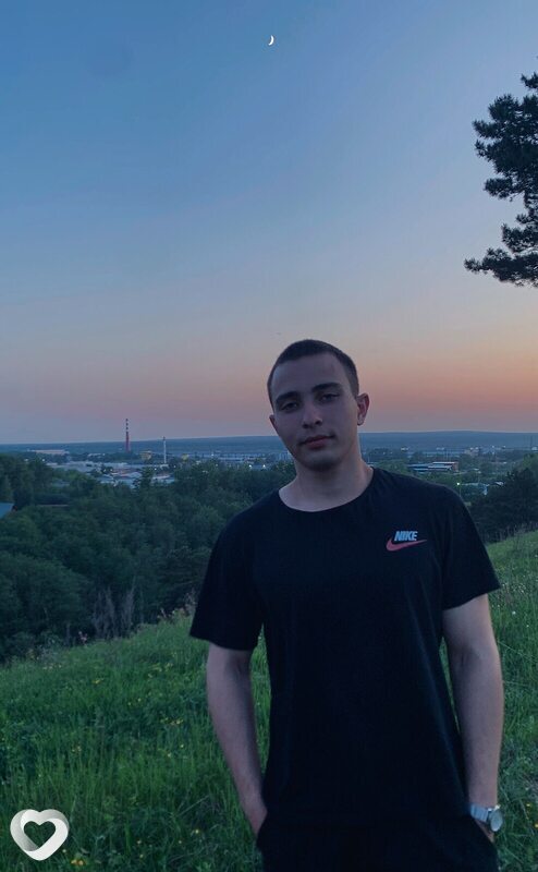 Максим, 22, Лысьве — анкета №2585627