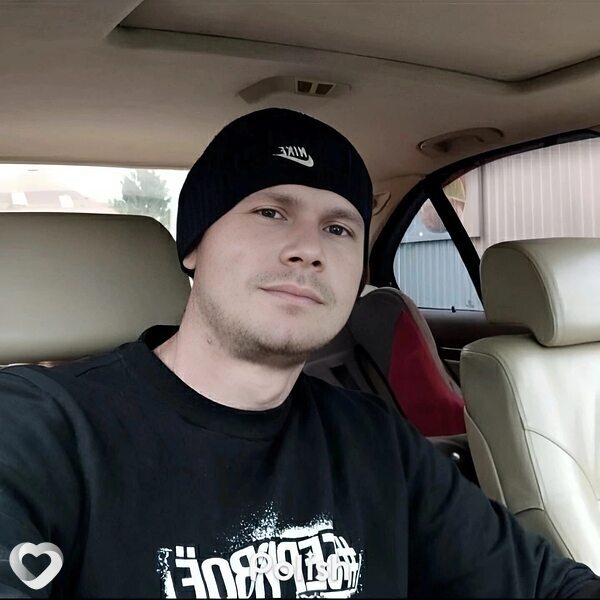 Максим, 37, Орёл — анкета №2586058