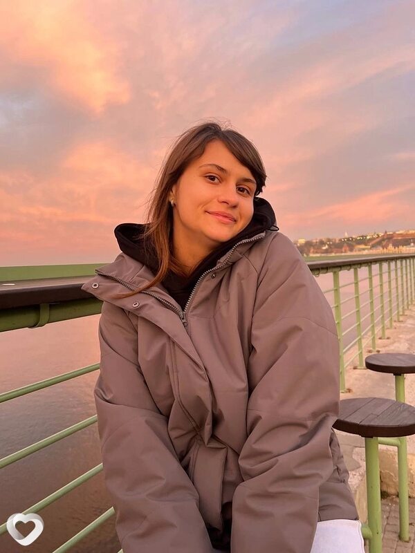Вика, 20, Курске — анкета №2586029