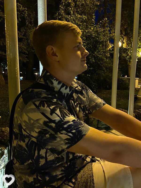 Александр, 27, Москве — анкета №2586918
