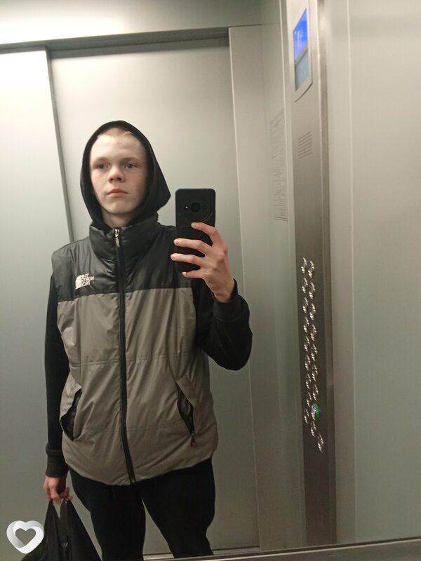 Иван, 19, Санкт-Петербурге — анкета №2587488