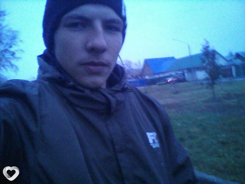 Максим, 23, Барнауле — анкета №2587190