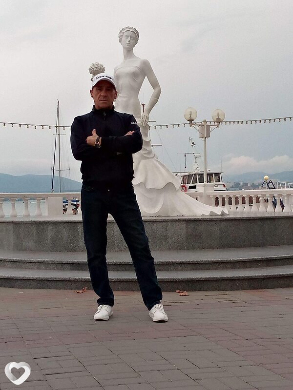 Михаил, 54, Новороссийске — анкета №2587172