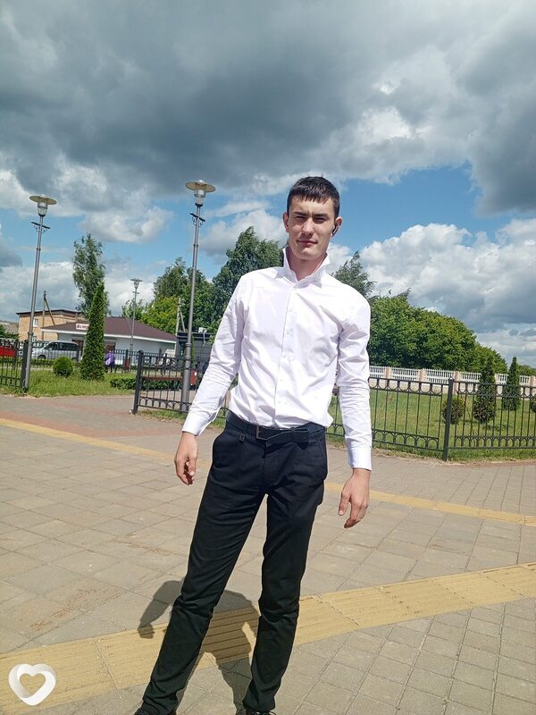 Саня, 19, Бресте — анкета №2587855