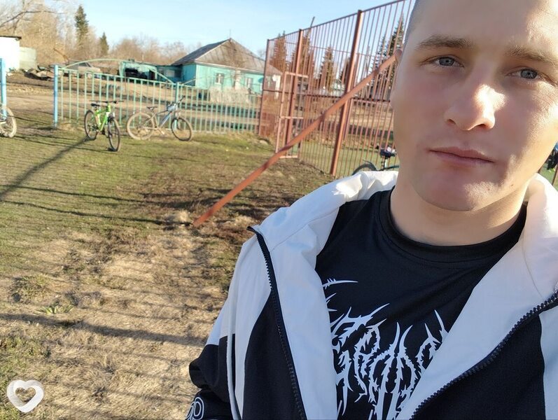 Кирилл, 23, Шемонаихе — анкета №2587950