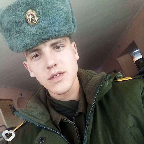 Николай, 21, Москве — анкета №2588282