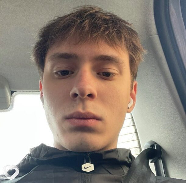 Андрей, 22, Екатеринбурге — анкета №2684691