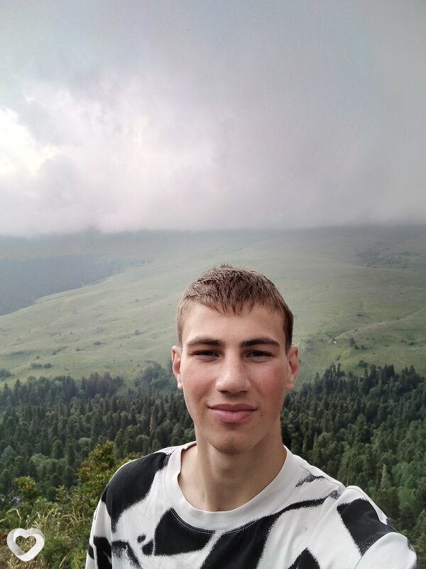 Никита, 19, Сургуте — анкета №2588535