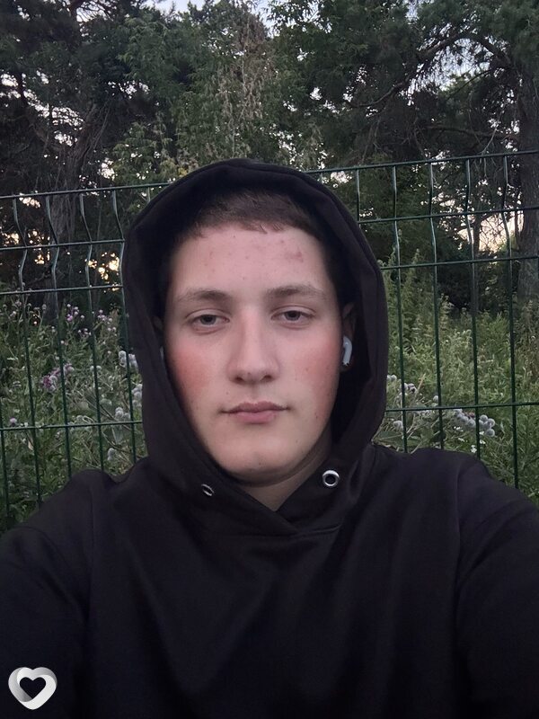 Дима, 22, Москве — анкета №2588468