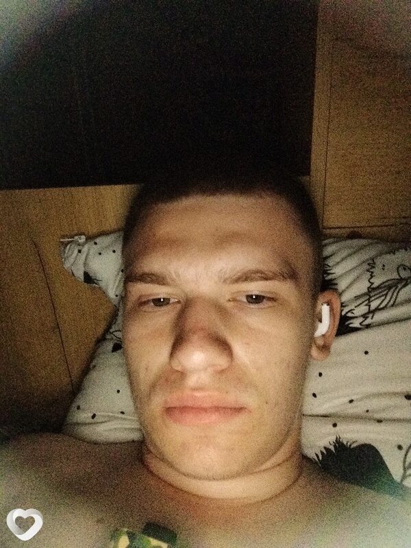 Богдан, 20, Москве — анкета №2588754
