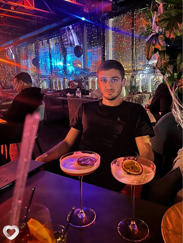 Левон, 22, Сочи — анкета №2589136