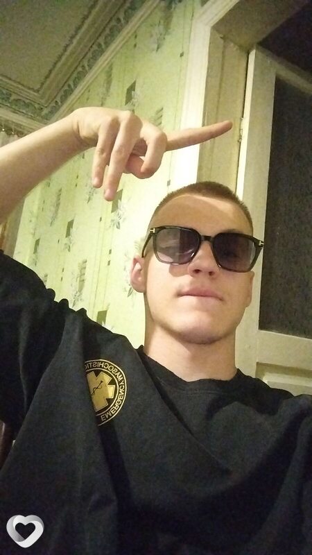 Сергей, 20, Луганске — анкета №2588959