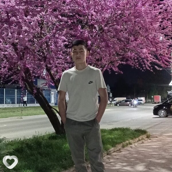 Огабек, 21, Краснодаре — анкета №2589472