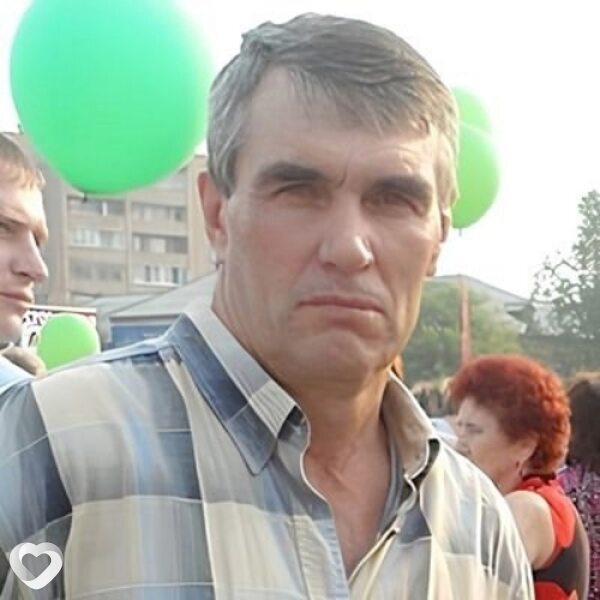Михаил, Назарово