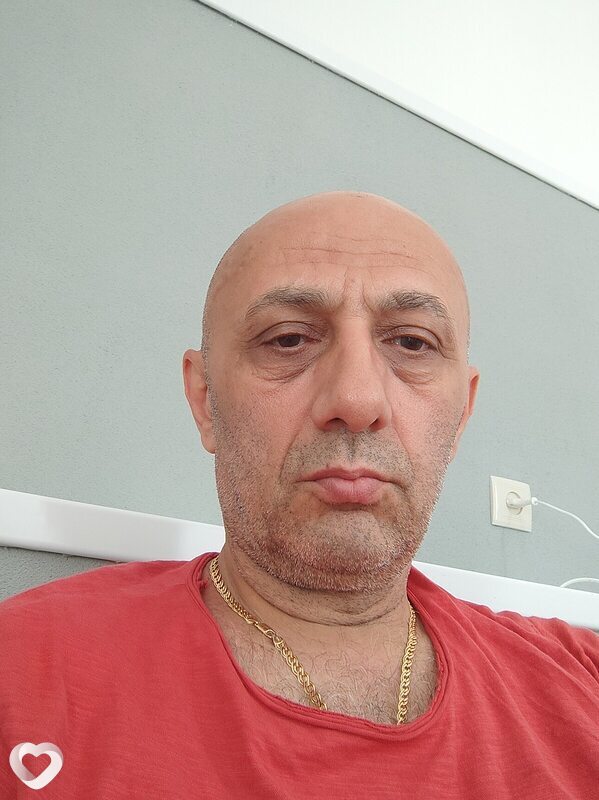 Артур, 45, Алуште — анкета №2590066