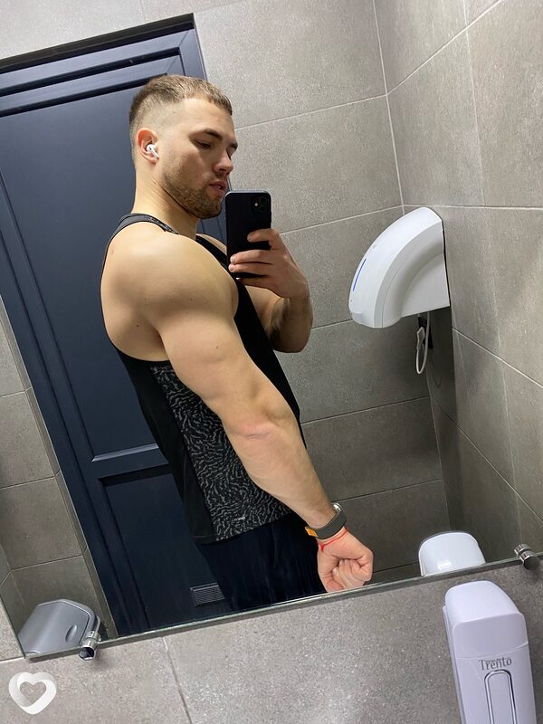 Дмитрий, 29, Николаеве — анкета №2590291