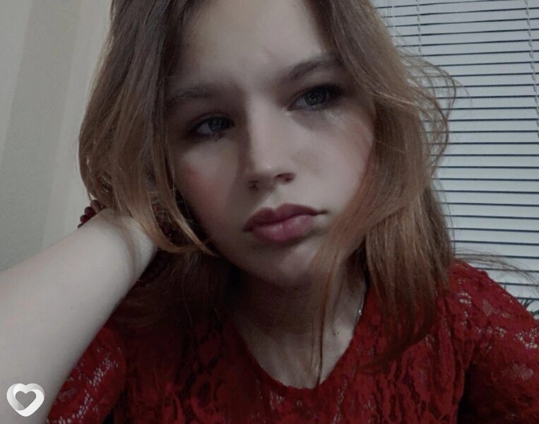 Ангелина, 19, Тюмени — анкета №2590517
