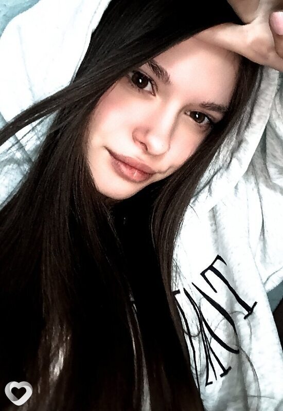 Александра, 24, Канске — анкета №2590642