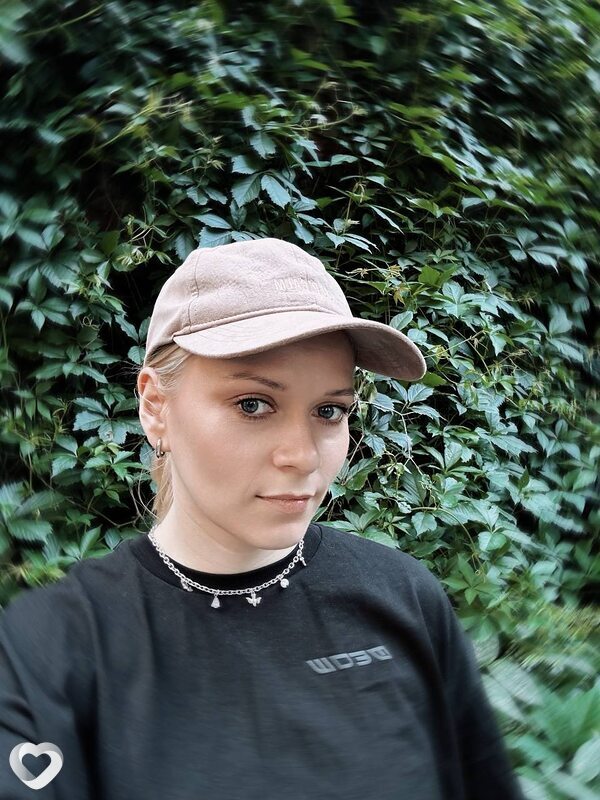 Лана, 26, Москве — анкета №2591100