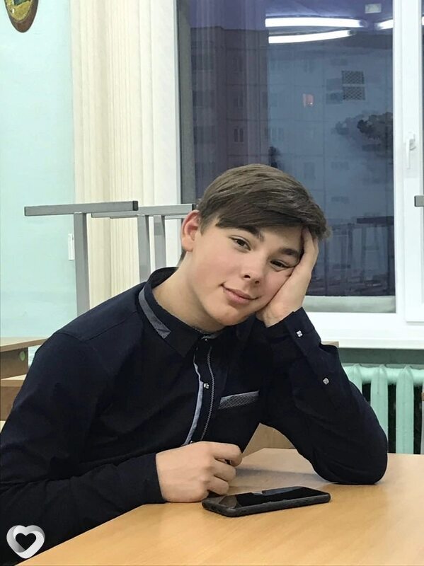Антон, 20, Мурманске — анкета №2590789