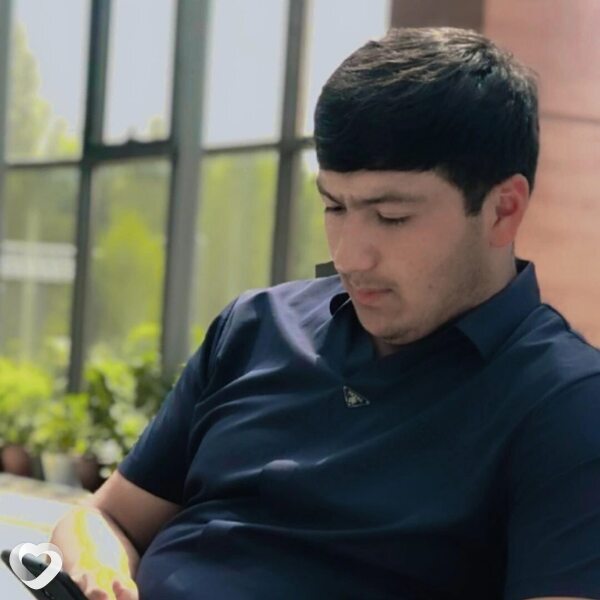 Алик, 26, Твери — анкета №2591350