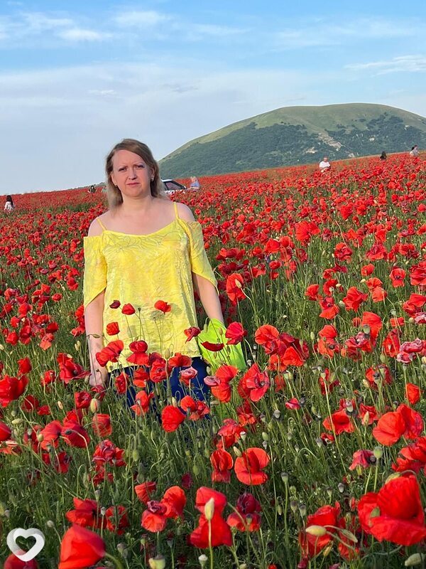 Лена, 47, Пятигорске — анкета №2591783