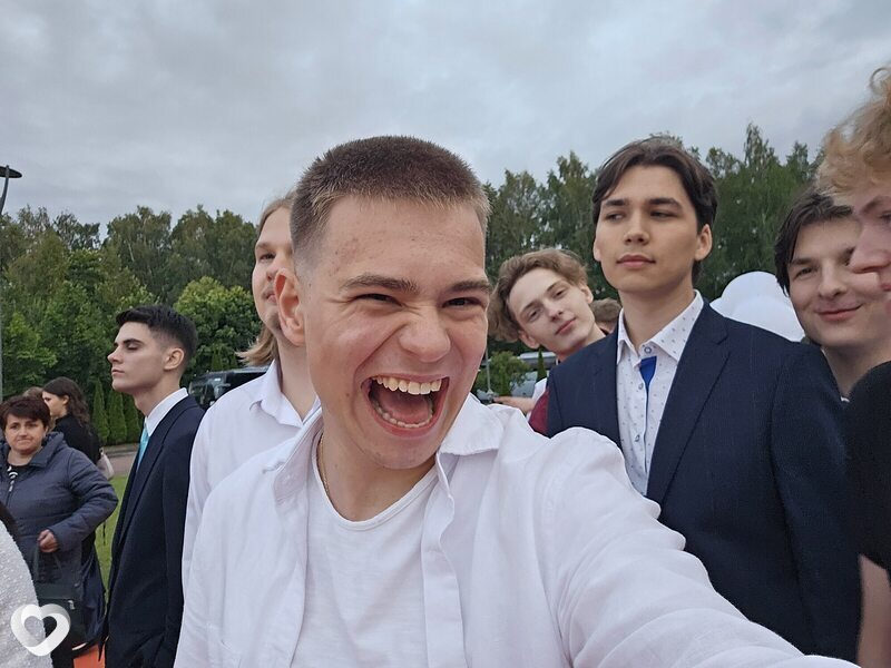 Даня, 19, Санкт-Петербурге — анкета №2592344