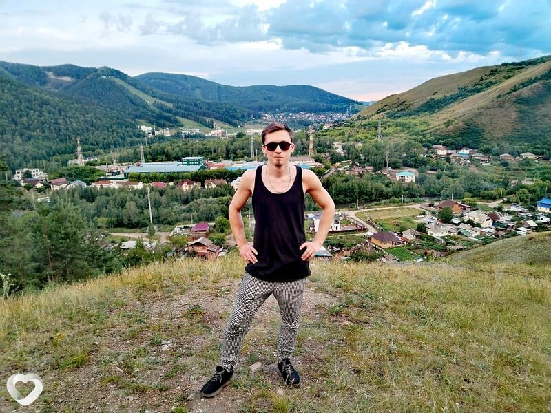 Максим, 29, Красноярске — анкета №2592443