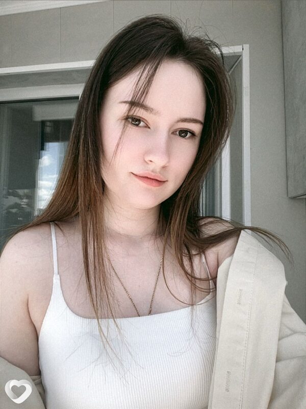 Алена, 24, Комсомольске-на-Амуре — анкета №2593258