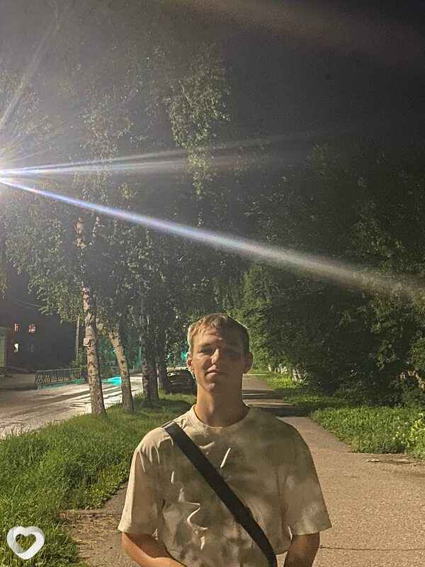 Сергей, 19, Новокузнецке — анкета №2593165