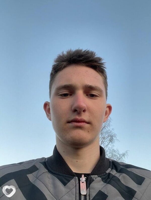 Кирилл, 20, Керчи — анкета №2593264