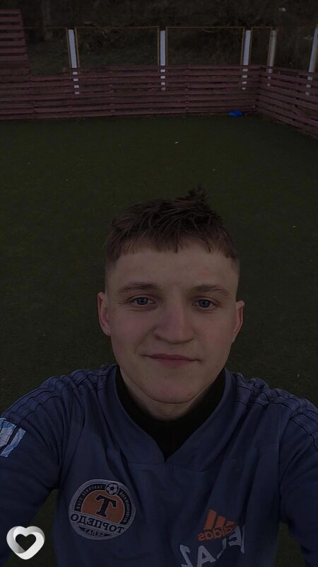 Данила, 21, Витебске — анкета №2593825