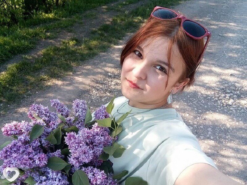 Лена, 21, Москве — анкета №2593226
