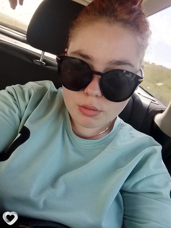 Арина, 22, Шарыпове — анкета №2593390