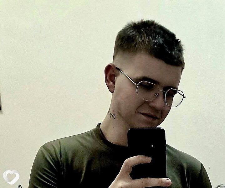 Даня, 21, Липецке — анкета №2593779