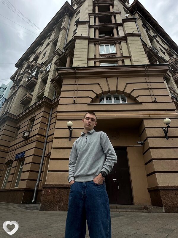 Артем, 19, Подольске — анкета №2594144