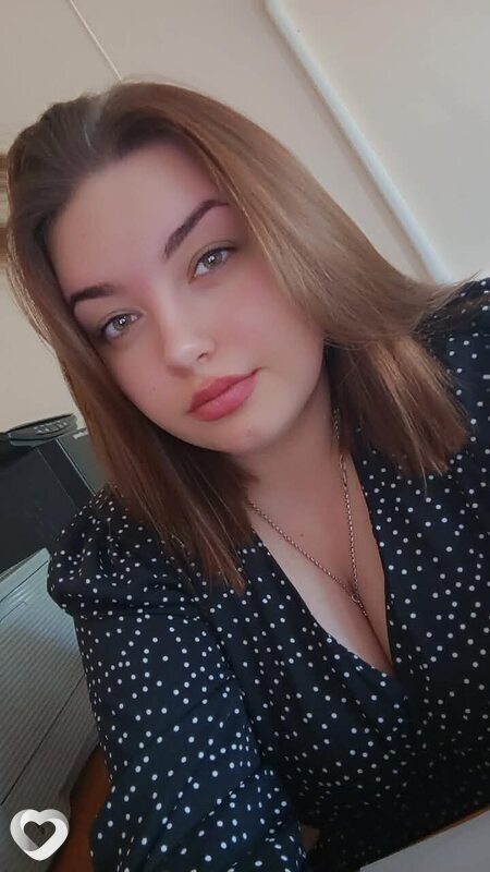 Диана, 21, Вышнем Волочке — анкета №2593880
