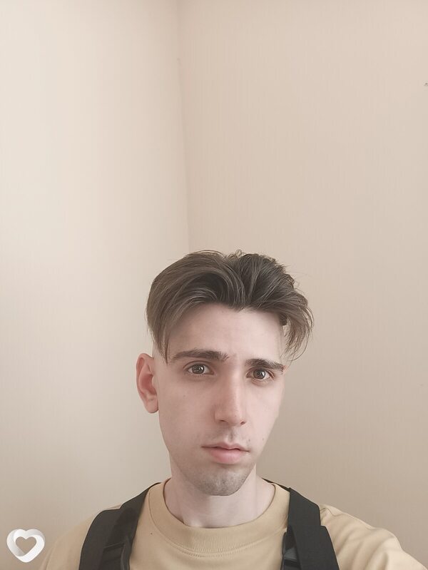 Артем, 23, Москве — анкета №2594466
