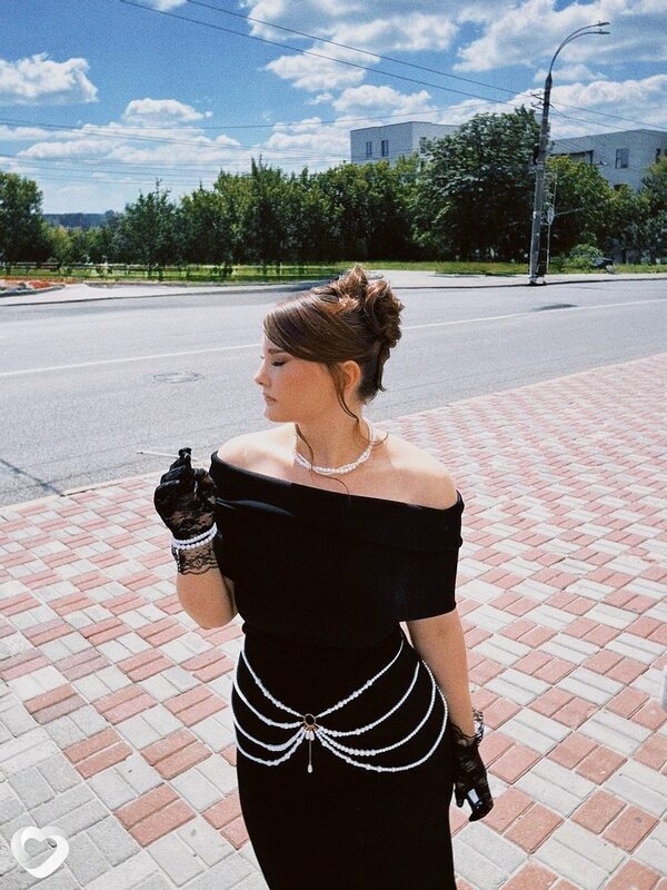 Катя, 21, Москве — анкета №2594090