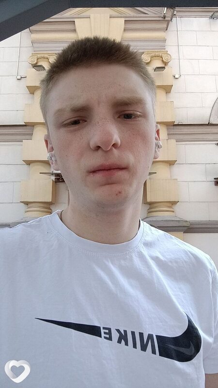 Олег, 21, Витебске — анкета №2594551