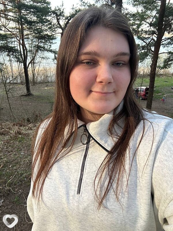 Полина, 21, Москве — анкета №2594298