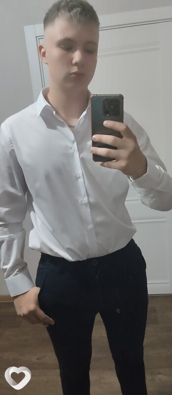 Андрей, 19, Могилев — анкета №2594307