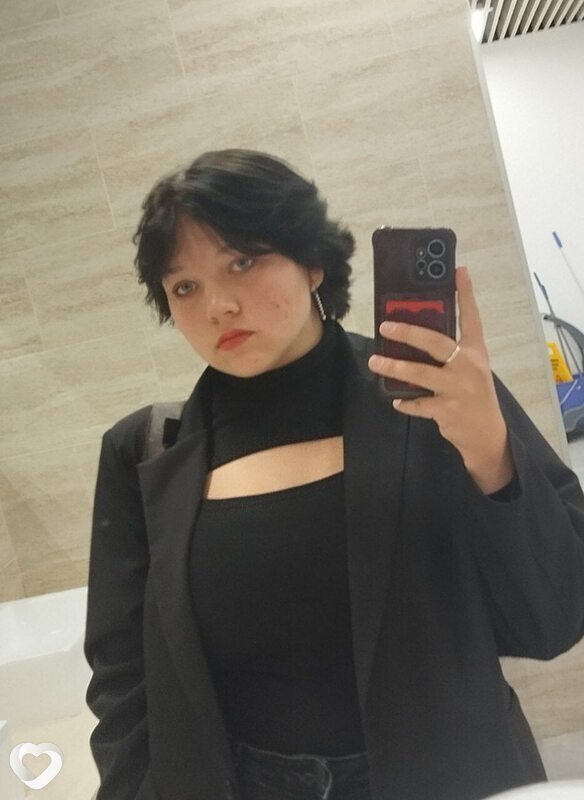 Анастасия, 19, Екатеринбурге — анкета №2594697