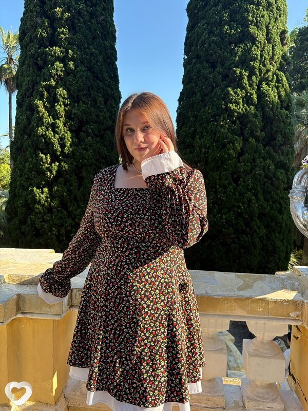 Ирина, 20, Сочи — анкета №2594450