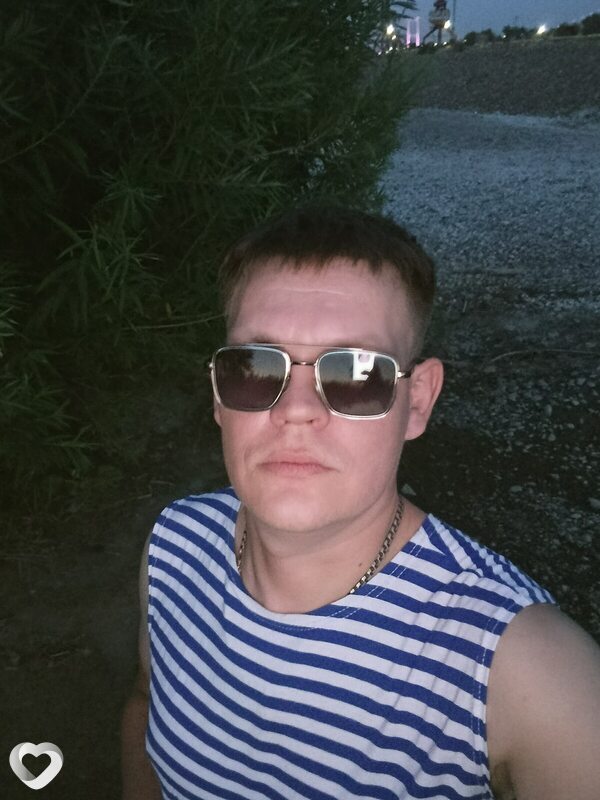 Владимир, 32, Семей — анкета №2594721