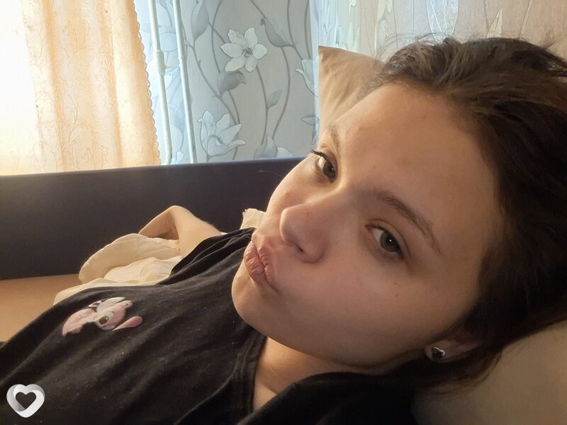 Ирина, 19, Гатчине — анкета №2594831